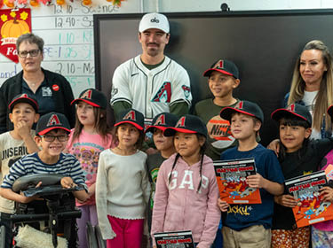 Class photo with the 2023 Diamondbacks Rookie of the Year.