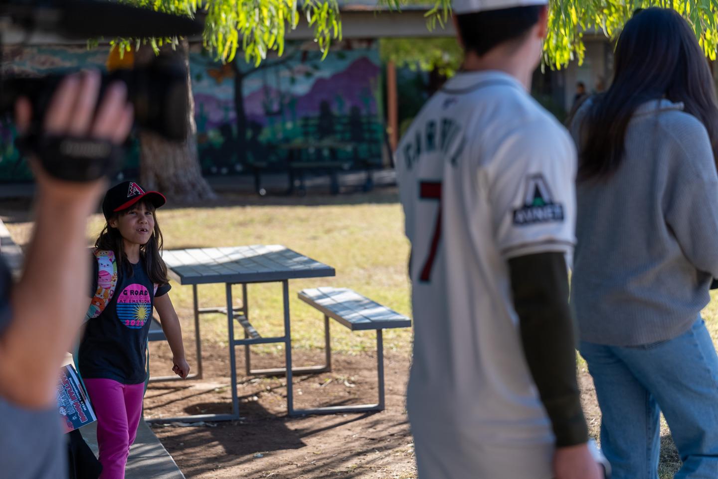 The moment Corbin Carroll was spotted walking on campus, one student lit up with excitement, calling out, “It’s him!” Emerson Elementary will be buzzing about this visit for weeks to come! 🧠✨